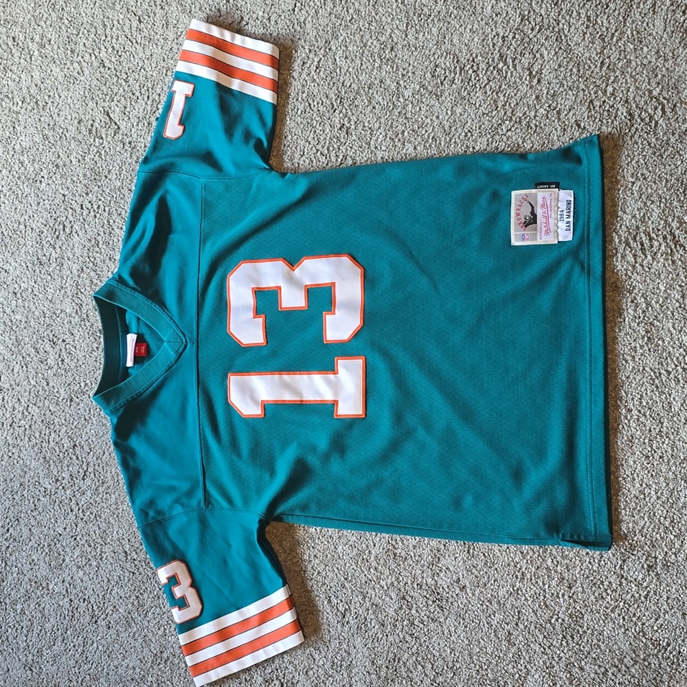 Mitchell & Ness throwback Marino jersey